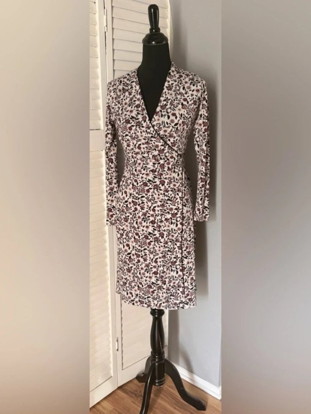 NWT Ann Taylor Jersey Wrap Dress - PS